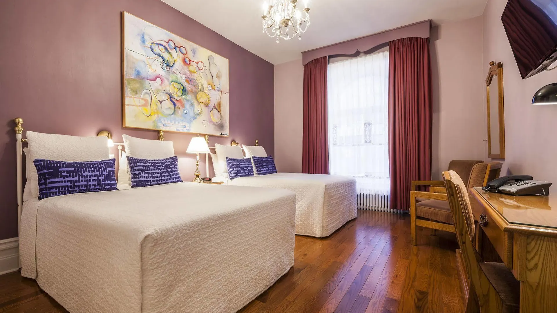 Hotel Chateau De L'Argoat Montreal